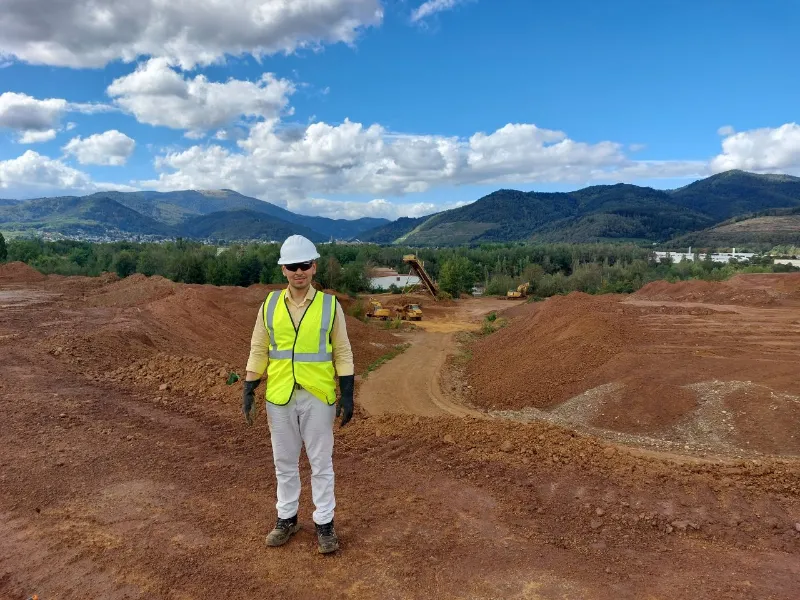 Visite d’un site de stockage de gypse rouge pour le projet REGIS
